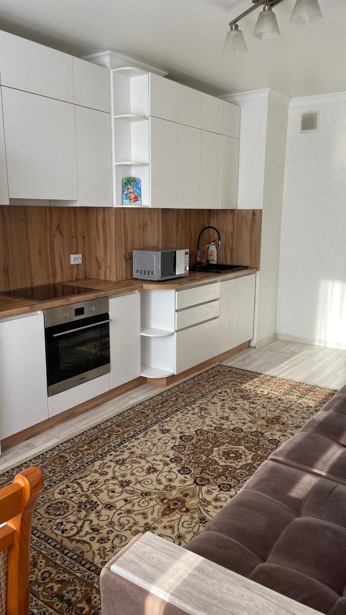 бц алматы, иманова-валиханова Apartment *